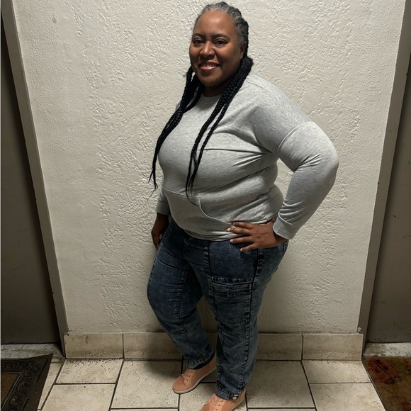 Long Sleeve French Terry Top with Kangaroo Pocket – Heather Gray - Picture 4 of 7